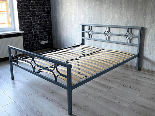 Кровать двуспальная металлическая серая